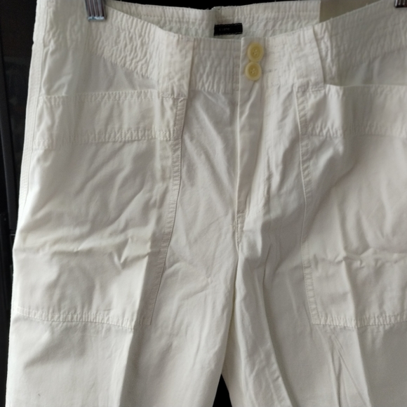 Capris - Picture 8 of 8